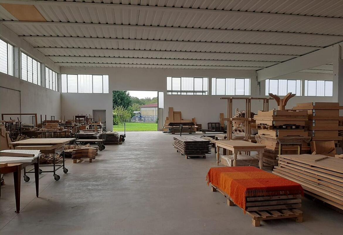 MAGAZZINO ZONA INDUSTRIALE/COMMERCIALE