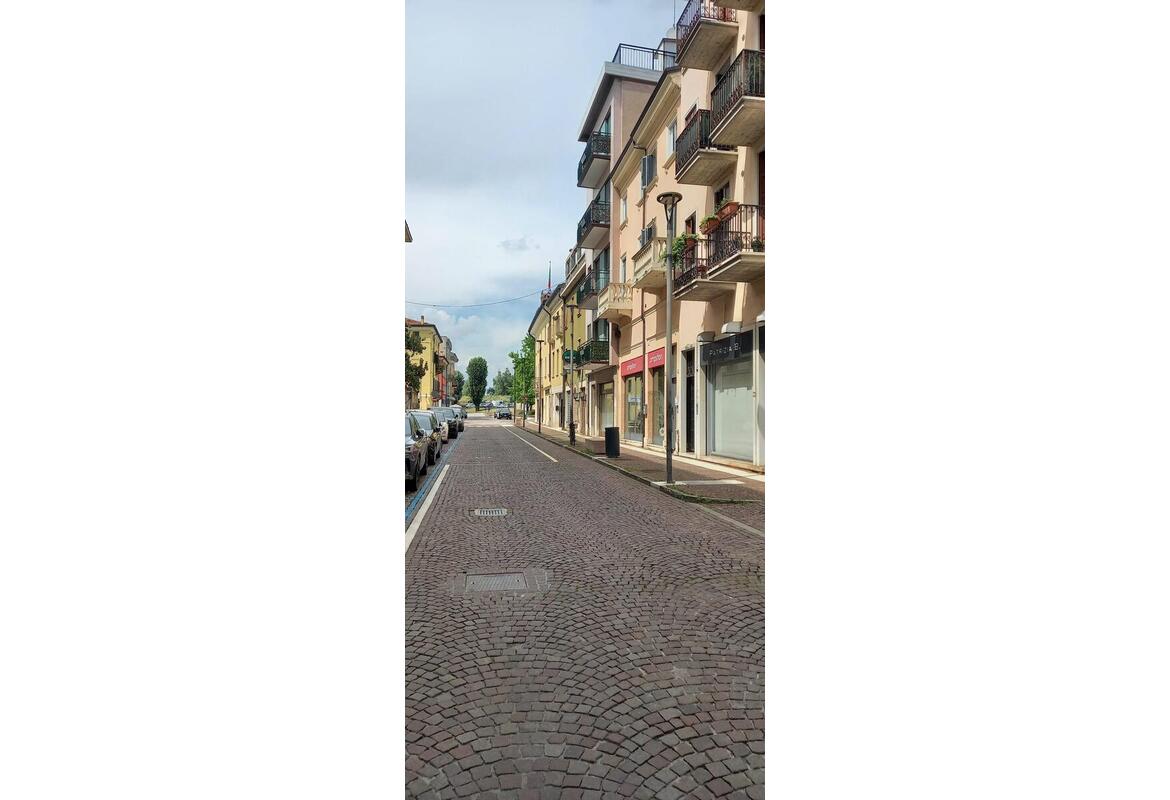 LOCALE IN AFFITTO CENTRO LEGNAGO