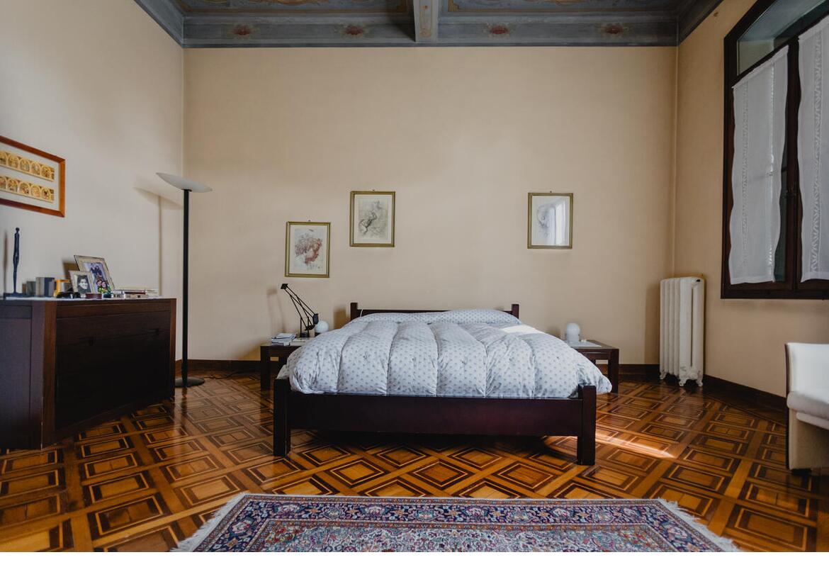VILLA SIGNORILE ZONA CENTRO