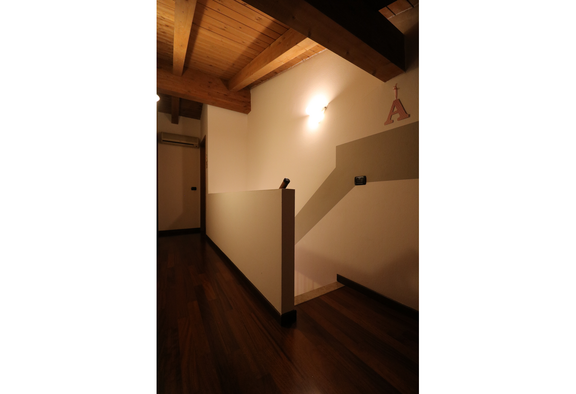 APPARTAMENTO CON DUE GARAGE