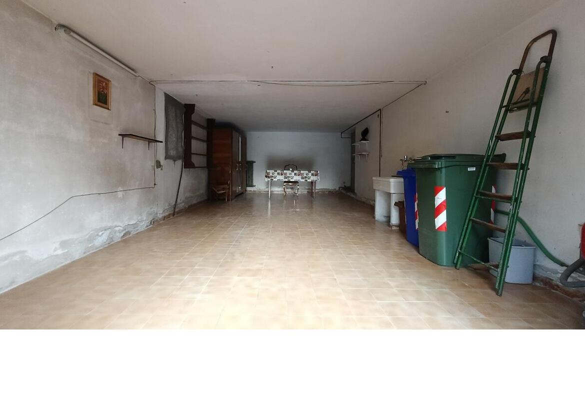 APPARTAMENTO TRILOCALE CON GARAGE