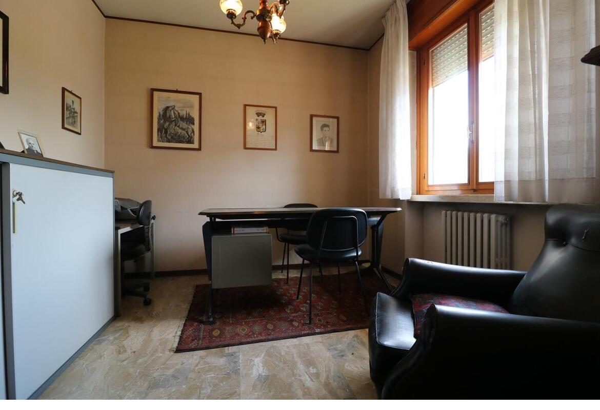 PORZIONE DI BIFAMILIARE