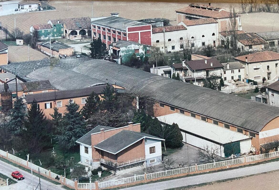 LABORATORIO CON ABITAZIONE INDIPENDENTE