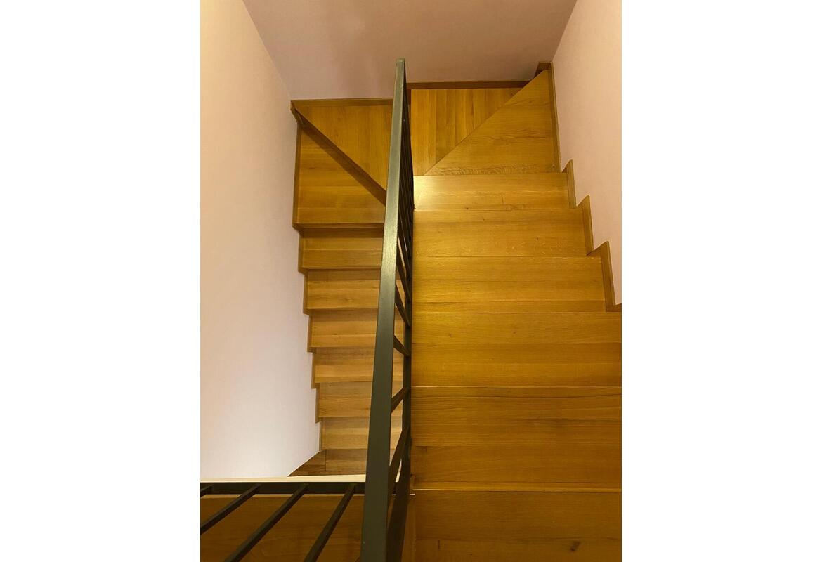 VILLETTA A SCHIERA CON GARAGE DOPPIO