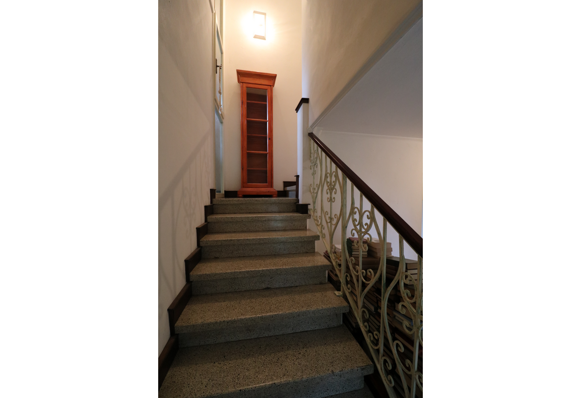 ABITAZIONE INDIPENDENTE CON GARAGE E GIARDINO