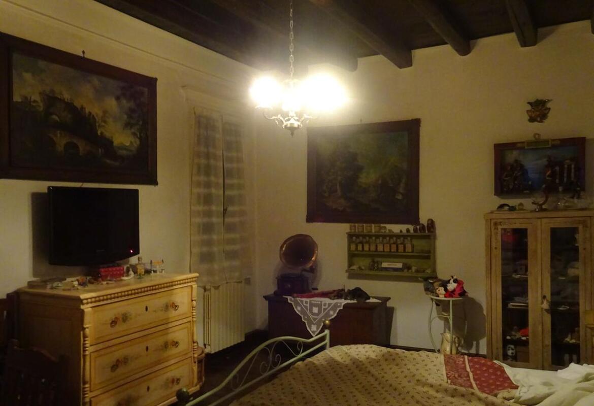 ABITAZIONE INDIPENDENTE CON GARAGE E GIARDINO