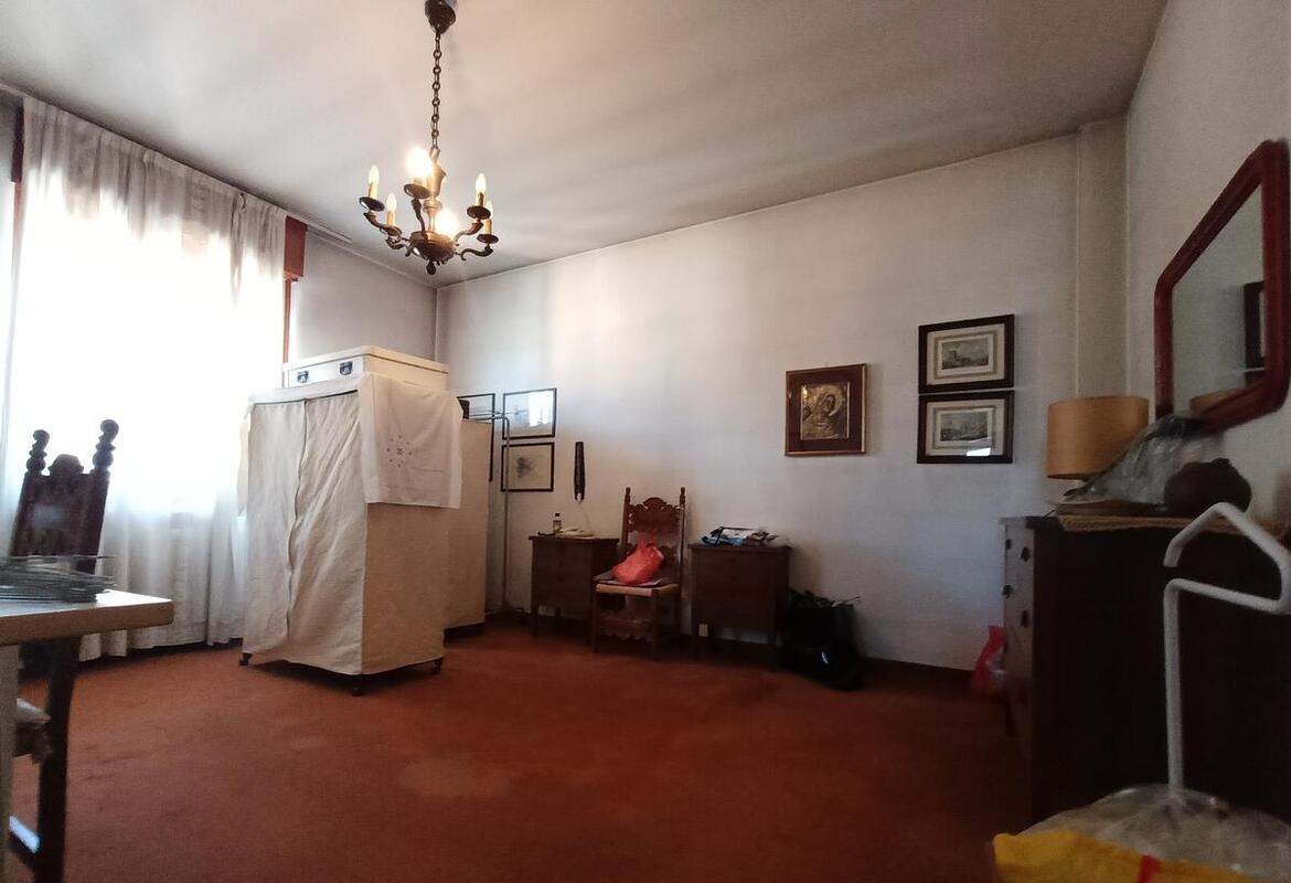 APPARTAMENTO TRILOCALE CON AMPIO TERRAZZO