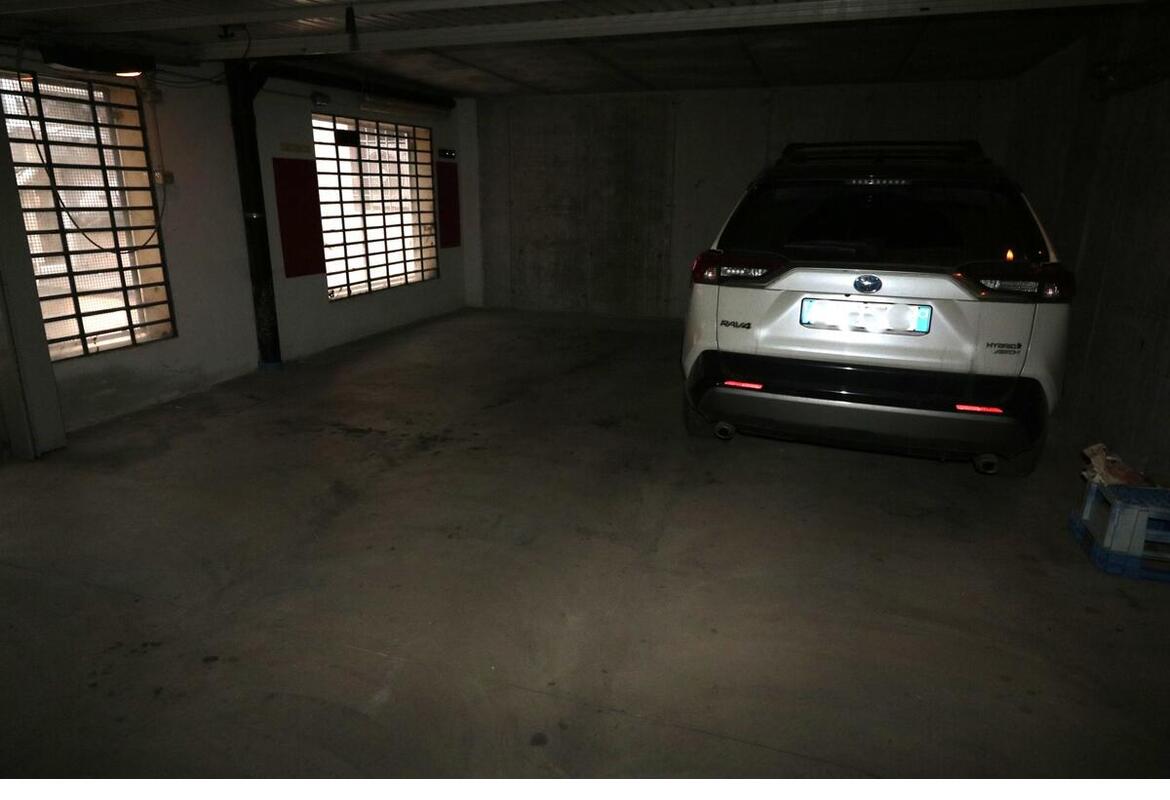 APPARTAMENTO TRILOCALE CON GARAGE DOPPIO