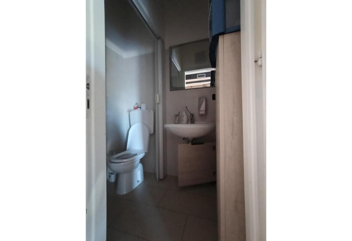 LOCALE COMMERCIALE ZONA CENTRALE