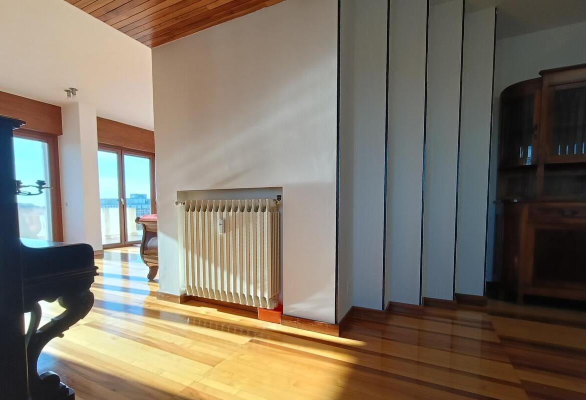 APPARTAMENTO ULTIMO PIANO CON AMPIO TERRAZZO