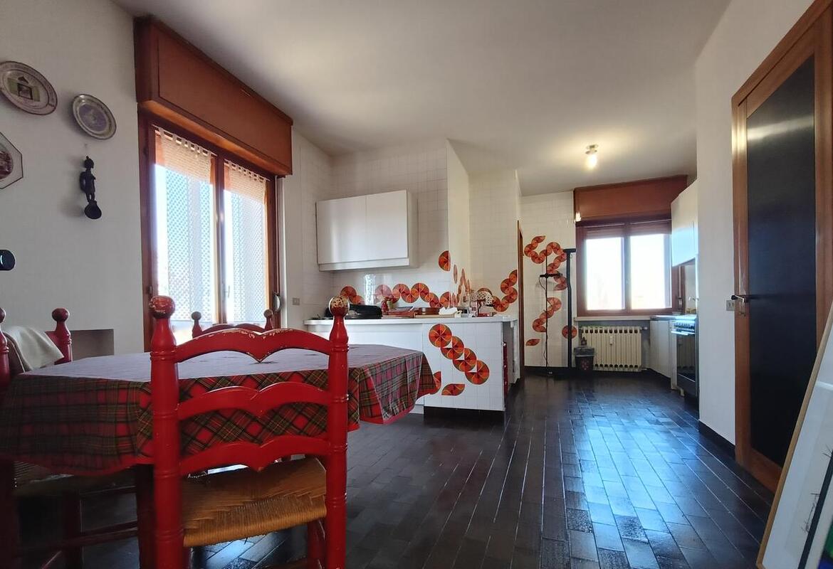 APPARTAMENTO ULTIMO PIANO CON AMPIO TERRAZZO