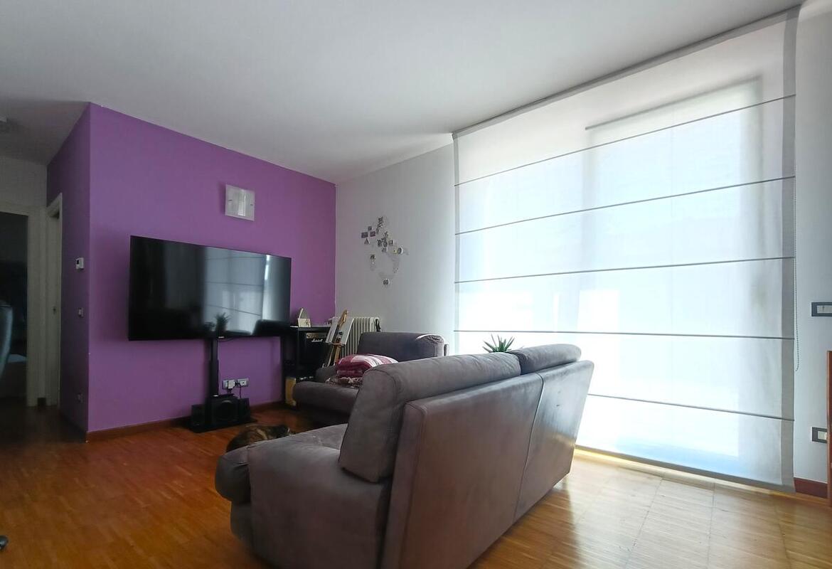 AMPIO BILOCALE CON TERRAZZA E GARAGE