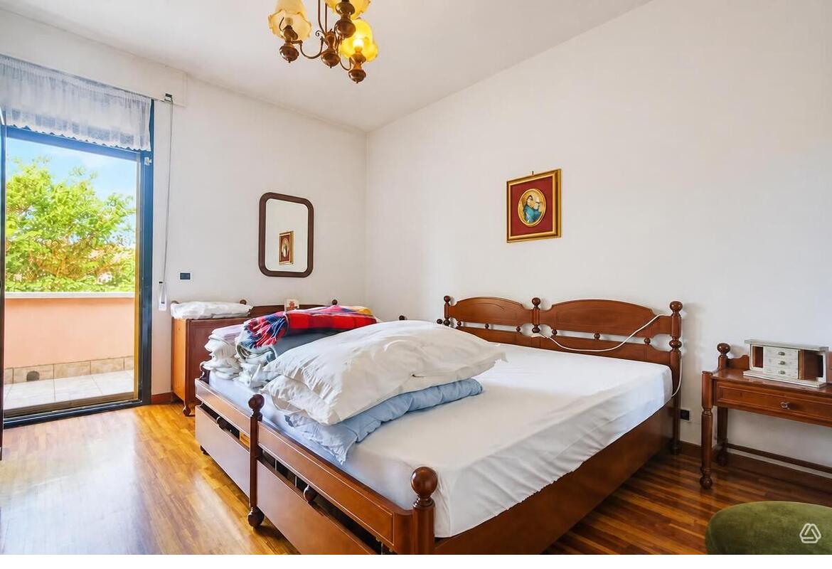 GRAZIOSO TRILOCALE CON GARAGE IN ZONA CENTRALE