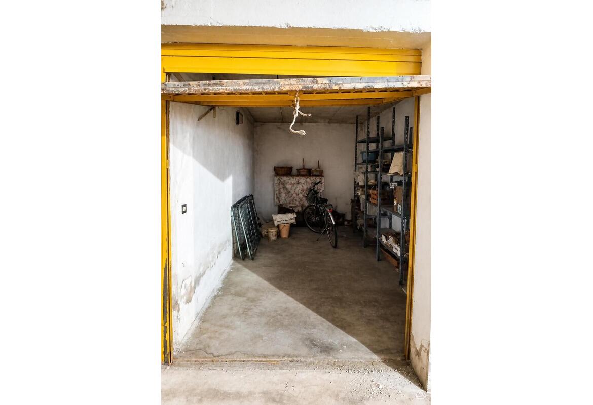 GRAZIOSO TRILOCALE CON GARAGE IN ZONA CENTRALE