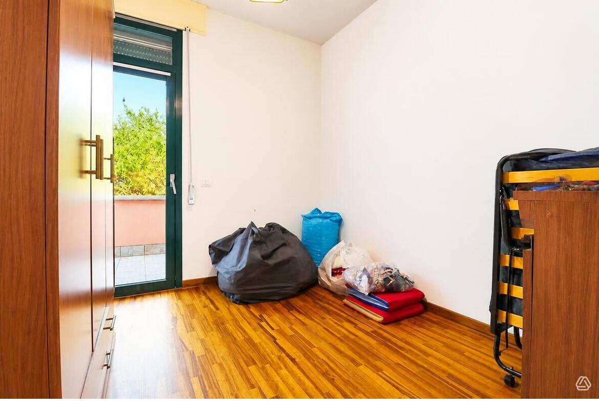 GRAZIOSO TRILOCALE CON GARAGE IN ZONA CENTRALE