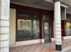 Immobile Commerciale In Vendita