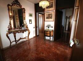 Appartamento In vendita