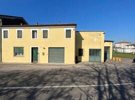 Casa a Schiera In vendita