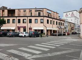 Bar In Vendita