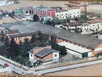 Capannone In Vendita