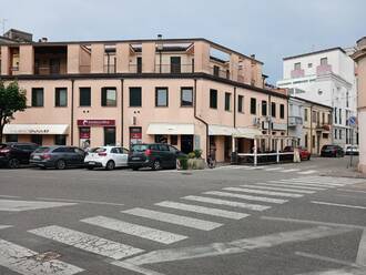 Bar In Vendita