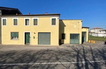 Casa a Schiera In vendita