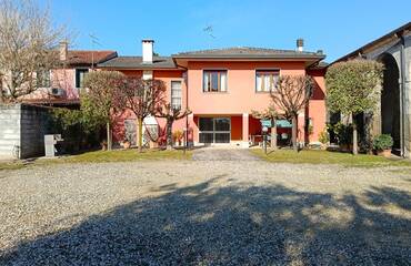 Casa a Schiera In vendita